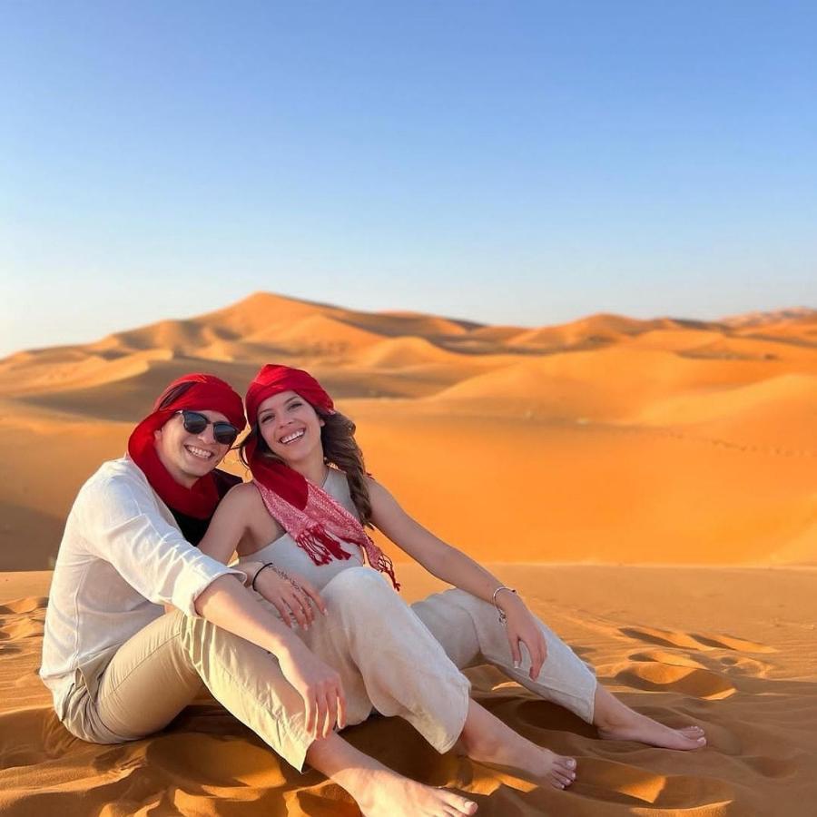 Sahara Luxury Glamping Hotel Merzouga Exterior foto